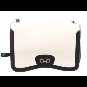 Salvatore Ferragamo Bicolor shoulder bag